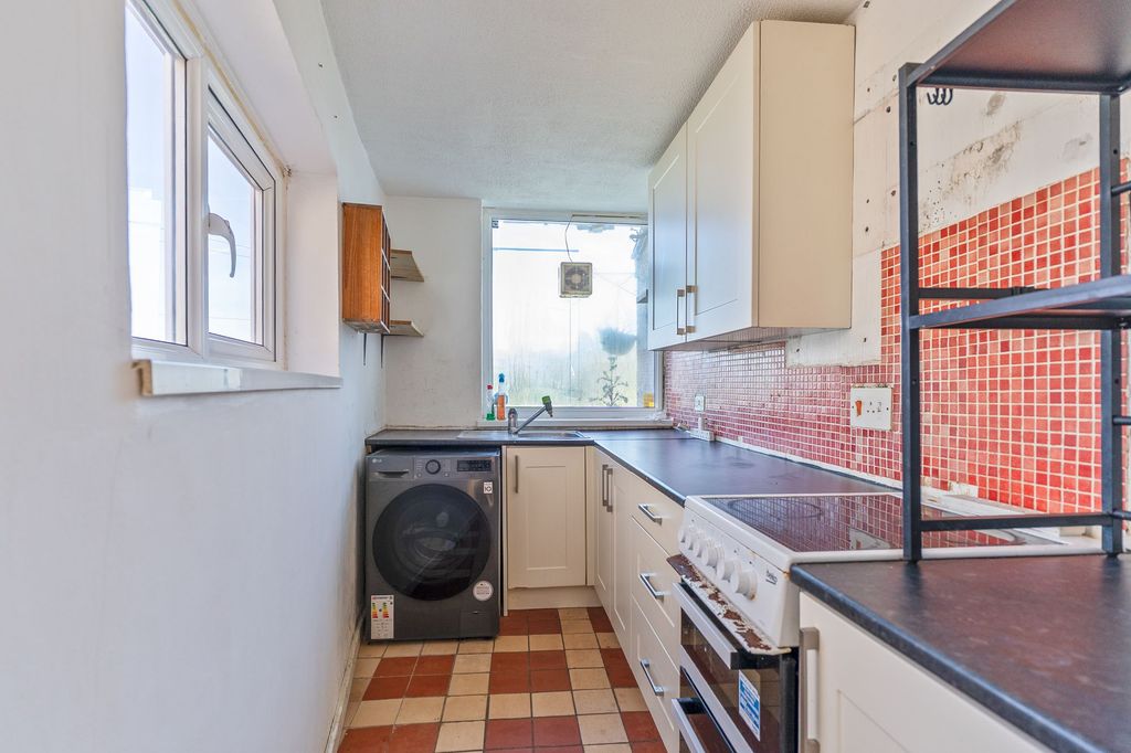 Additional image 2 of 3 bed semi-detached house for saleGaer Park Lane, Newport NP20