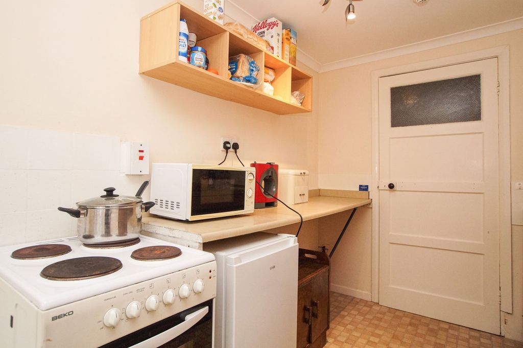 Additional image 6 of 1 bed flat for saleThe Old George, 2 Market Place, Brampton CA8