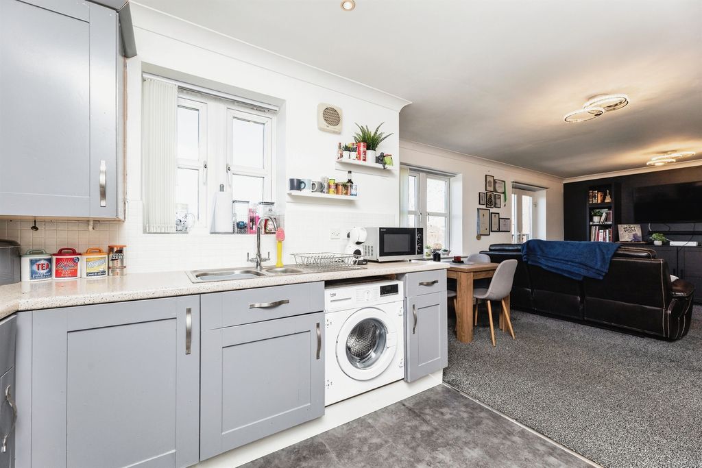 Additional image 13 of 2 bed flat for saleTwo Gates Way, Shafton, Barnsley S72