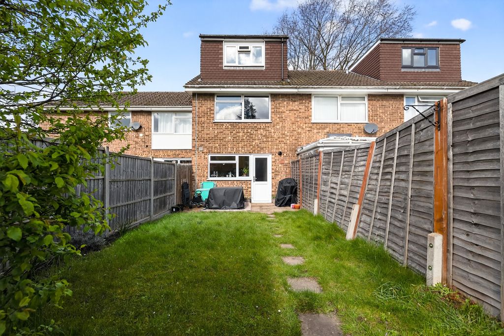 Additional image 19 of 3 bed terraced house for saleBishops Wood, Woking GU21