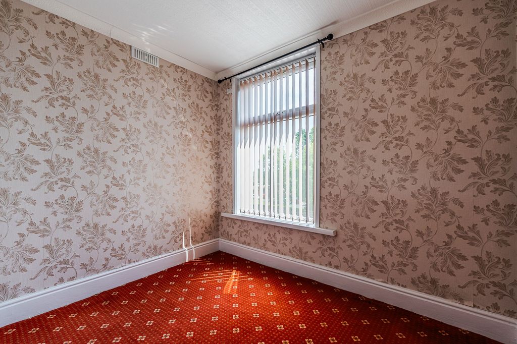 Additional image 18 of 5 bed detached house for saleTrack Road, Batley WF17