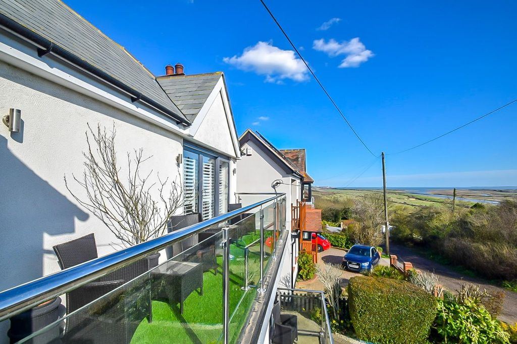 Additional image 28 of 4 bed detached house for saleSt. Marys Road, Benfleet SS7