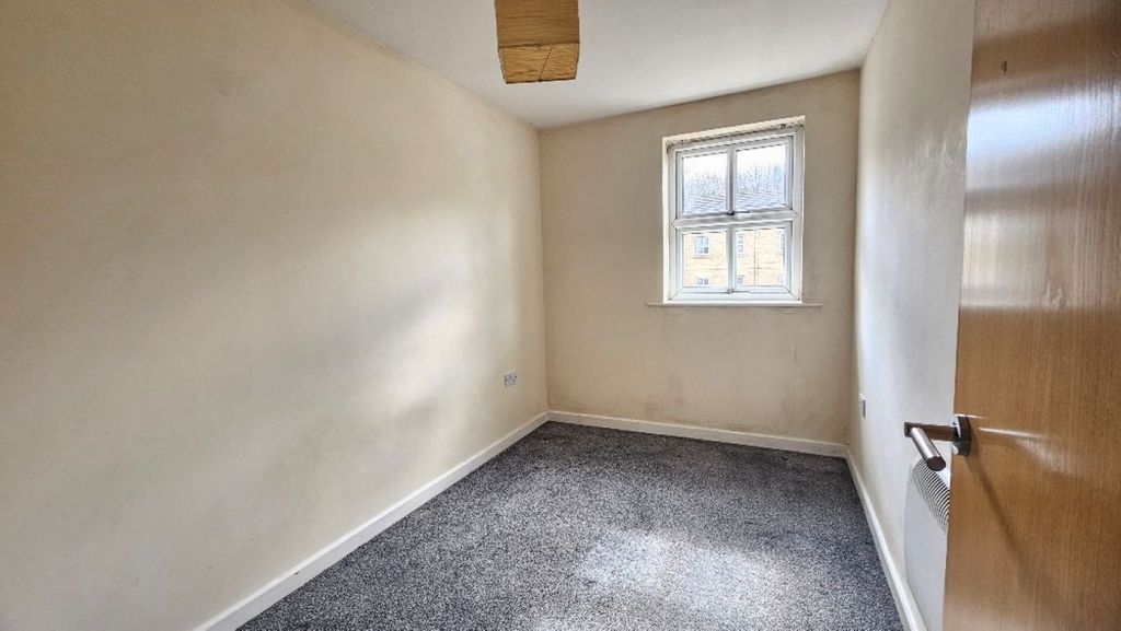 Additional image 5 of 2 bed flat for saleWellfield Mews, Staincliffe, Dewsbury WF13