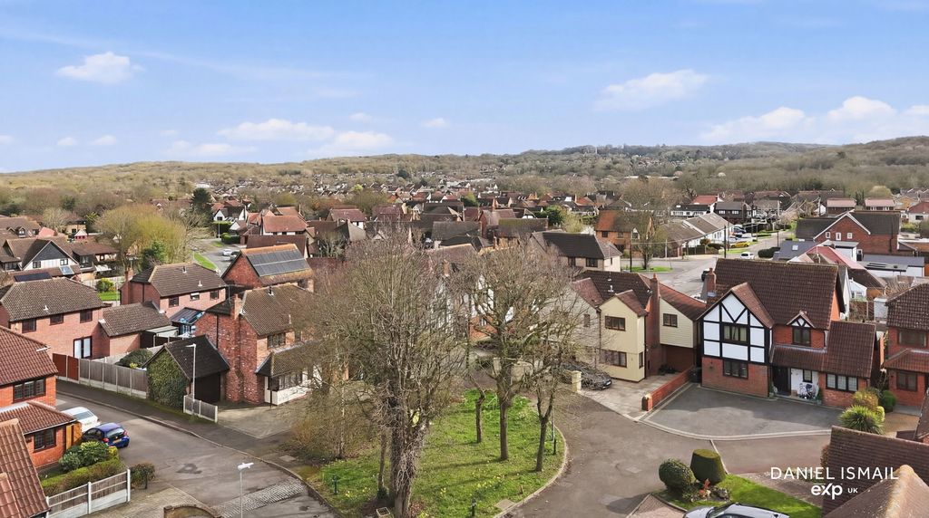 Additional image 34 of 4 bed detached house for saleThe Lindens, Langdon Hills, Basildon SS16