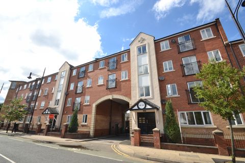 Stretford Rd, Hulme, Manchester. M15