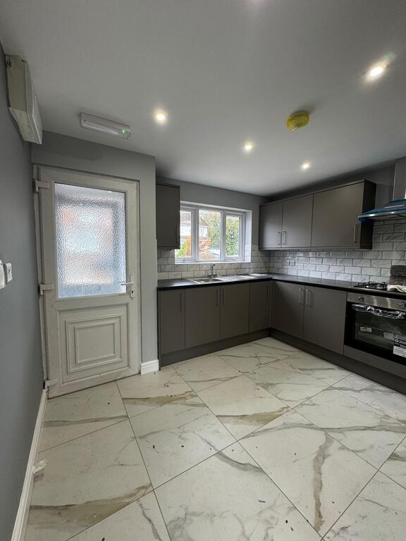 Waverley Avenue, Great Barr, Birmingham, B43 7PR