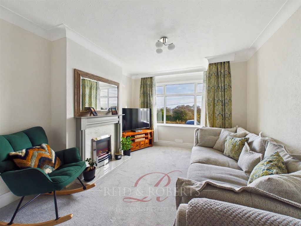 3 bed semi-detached house for saleWillowfield Estate, Pentre Halkyn, Holywell CH8