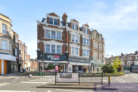 Athenaeum Place, Muswell Hill, London N10