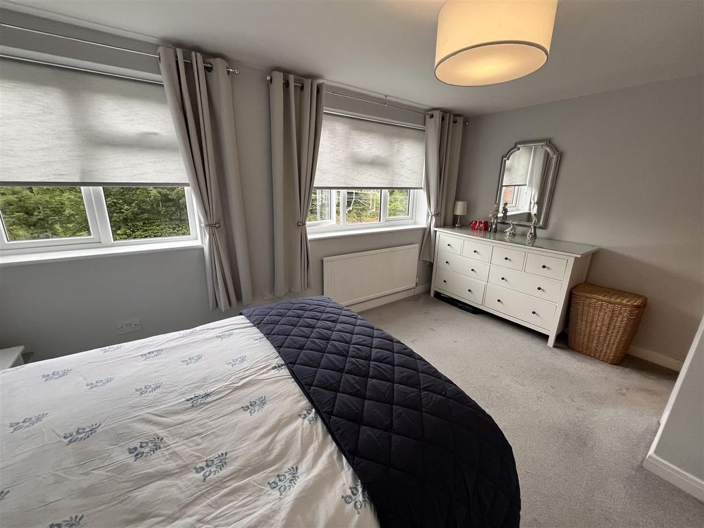 Additional image 10 of 2 bed flat for saleCarpenters Court, South Street, Alderley Edge SK9