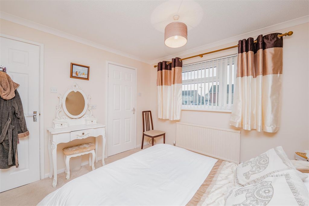 Additional image 25 of 5 bed detached house for saleSherbourne Close, Barry CF62
