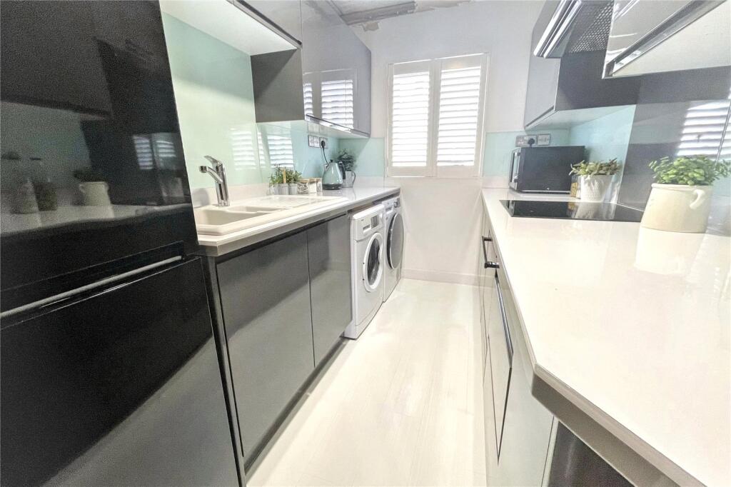 Additional image 13 of Fountain Court, Westbury