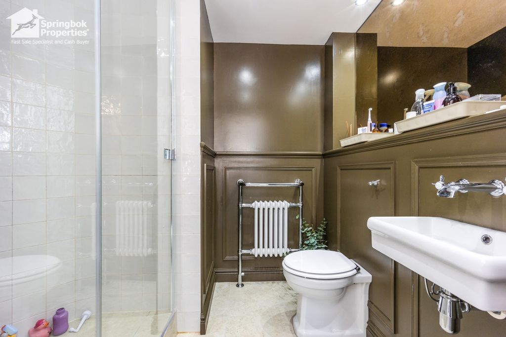 Additional image 14 of 2 bed flat for saleLibrary Place, 44 London Road, Alderley Edge, Cheshire SK9