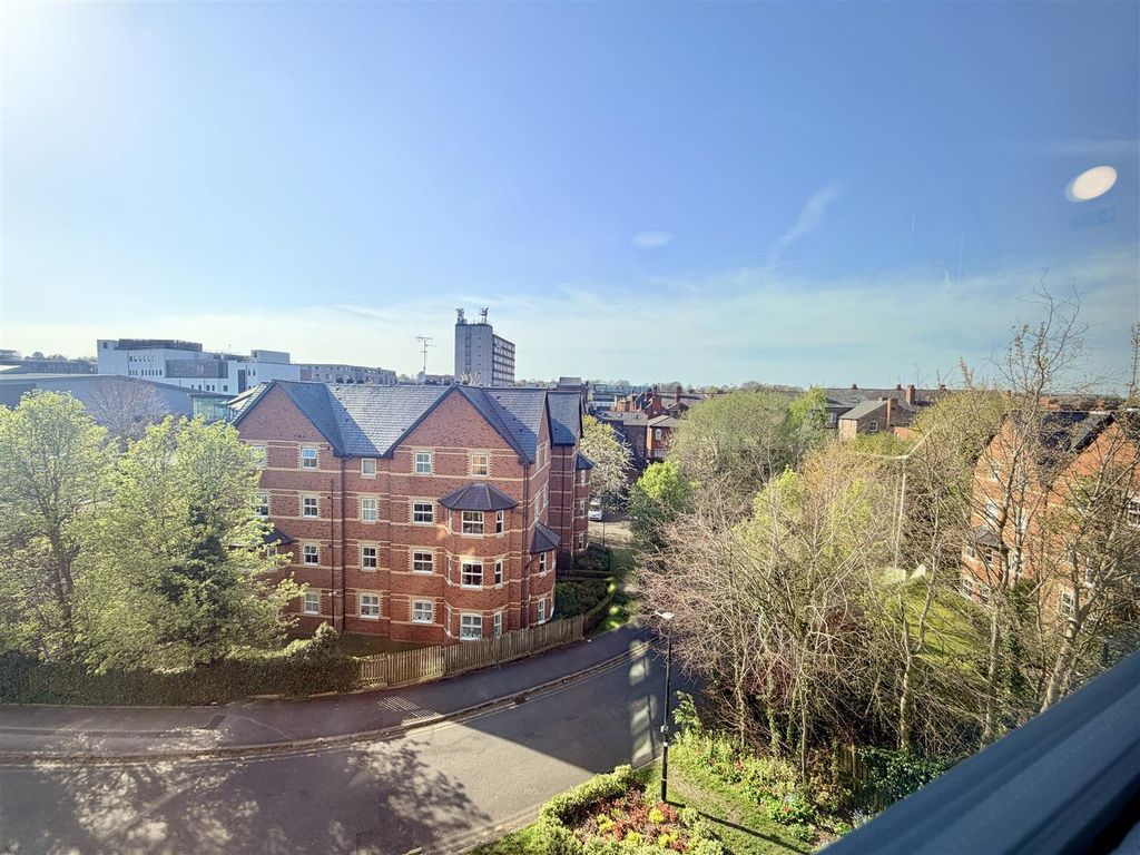 Additional image 4 of 2 bed flat for saleDenmark Street, Altrincham WA14