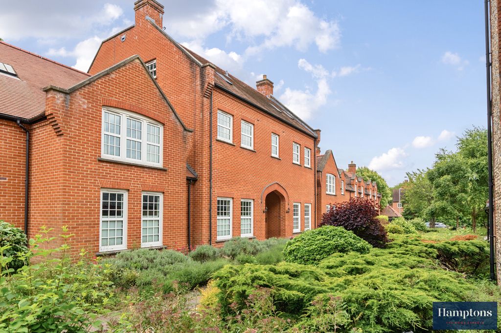 3 bed flat for saleWhielden Street, Amersham HP7