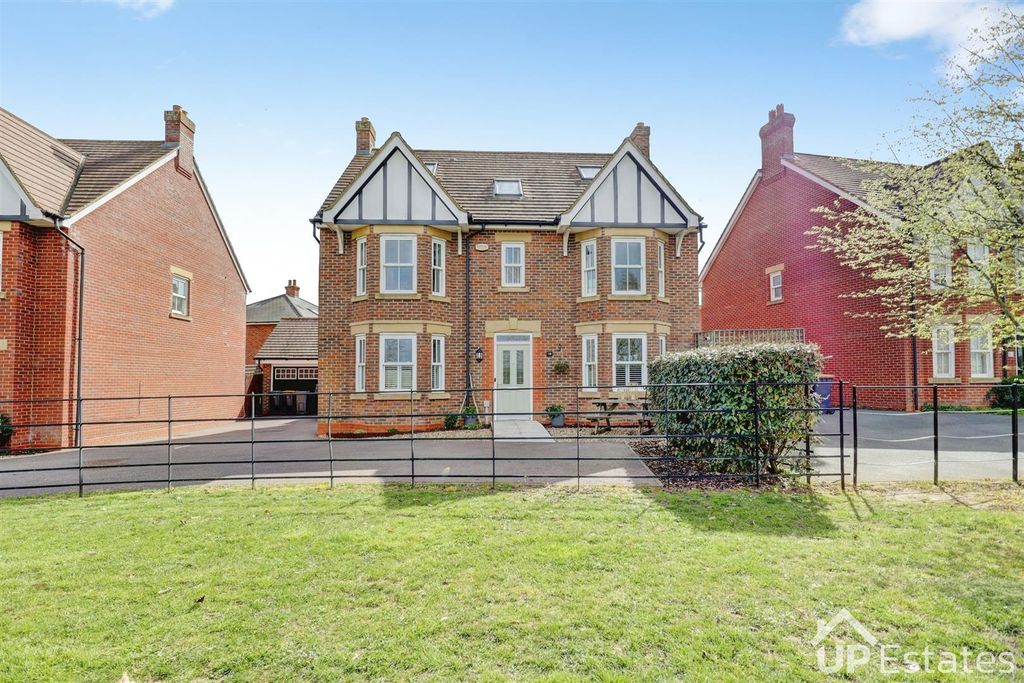 Additional image 36 of 6 bed detached house for saleGleneagles Close, Great Denham, Bedford MK40