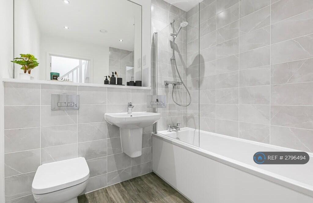 Harrier Way, Hatfield, AL10 photo 4