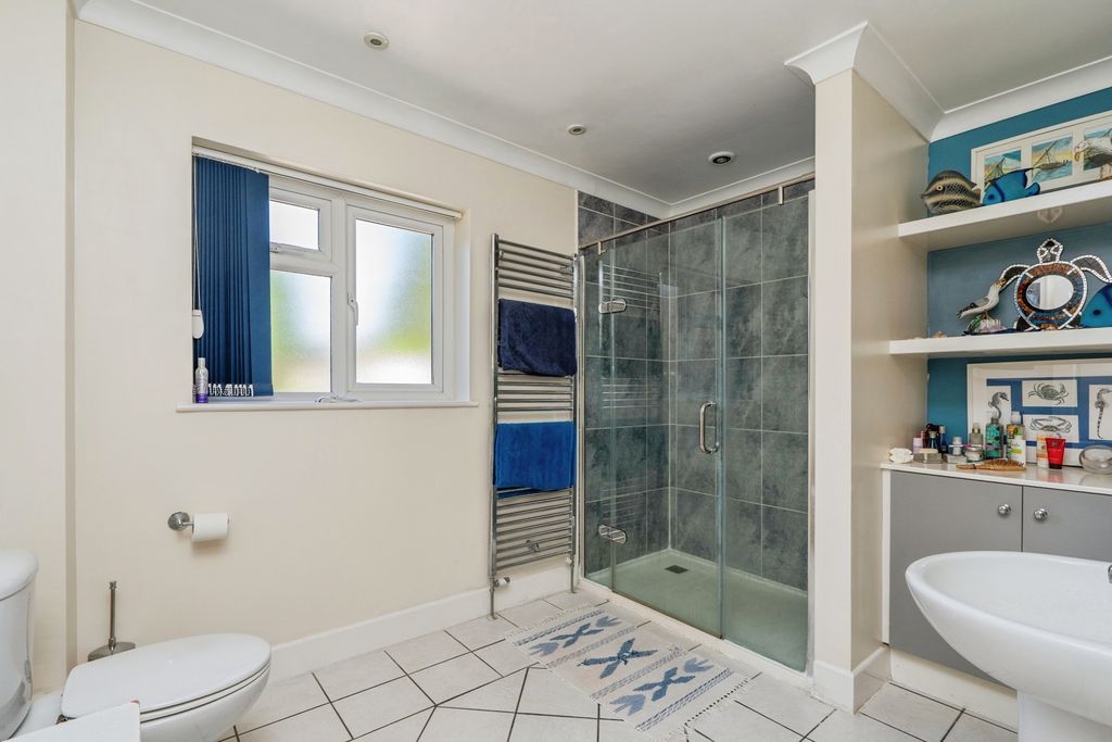 Additional image 8 of 4 bed bungalow for saleMain Road, Emsworth, West Sussex PO10