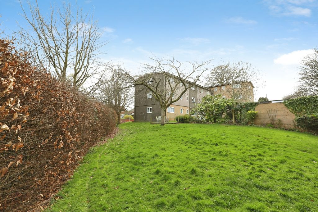 Additional image 12 of 1 bed flat for saleHarrowby Drive, Newcastle, Staffordshire ST5