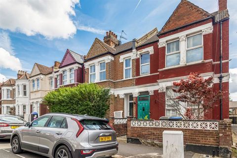 Ashford Road, Cricklewood NW2
