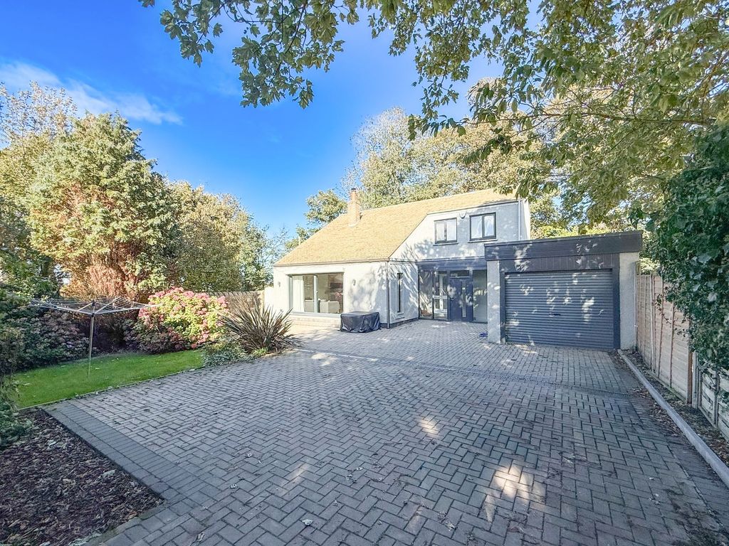 4 bed detached house for saleThe Wynding, Beadnell NE67