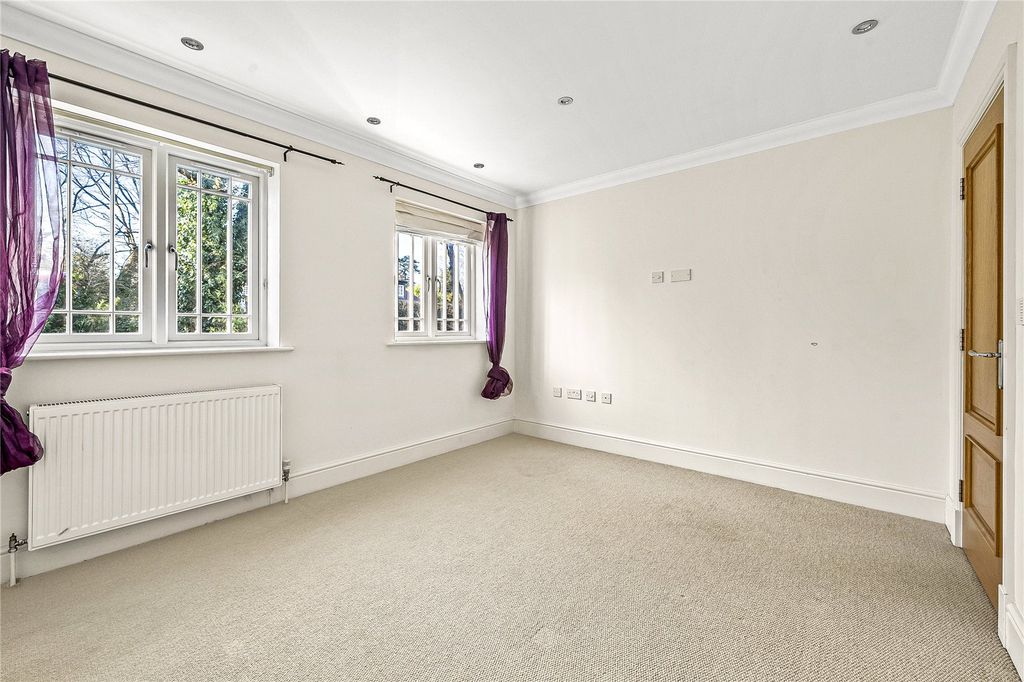 Additional image 18 of 5 bed detached house for saleQuinta Drive, Barnet EN5