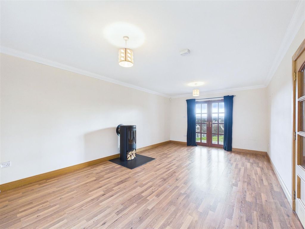Additional image 2 of 3 bed detached house for sale20 Lodge Lane, High Burnside, Aviemore PH22