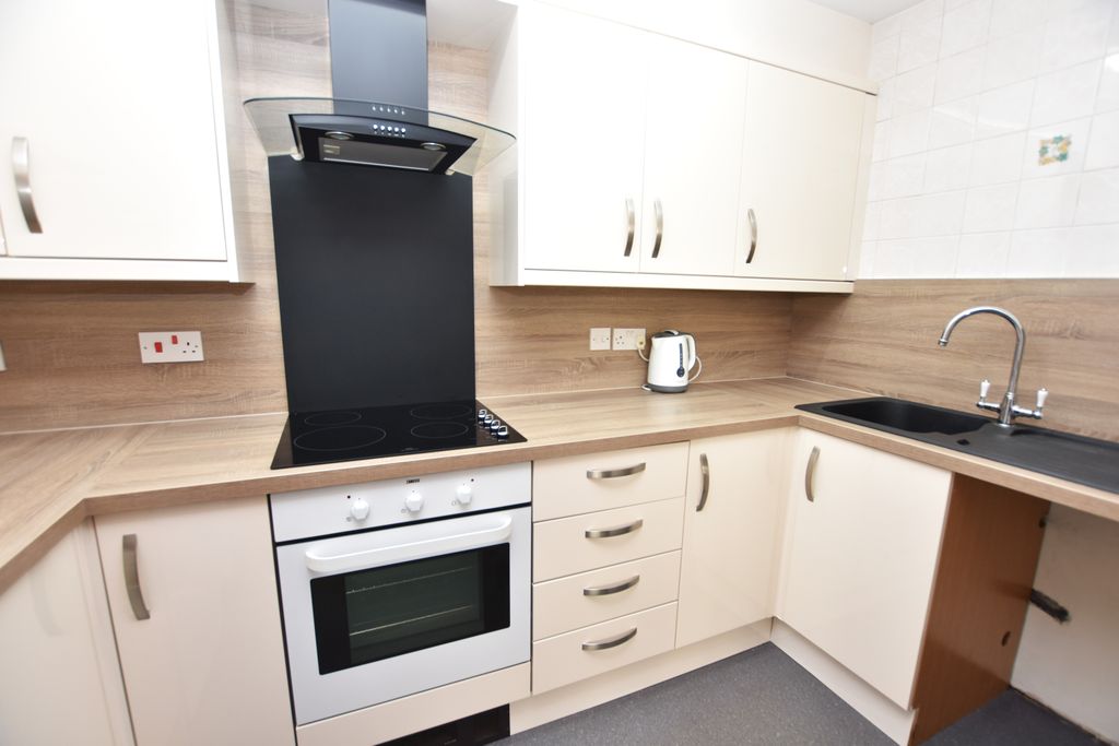 Additional image 4 of 2 bed flat for saleBeckside Court, Ulverston, Cumbria LA12
