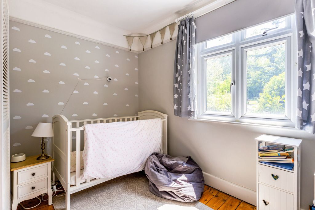 Additional image 10 of 4 bed detached house for saleBasingstoke Road, Alton GU34