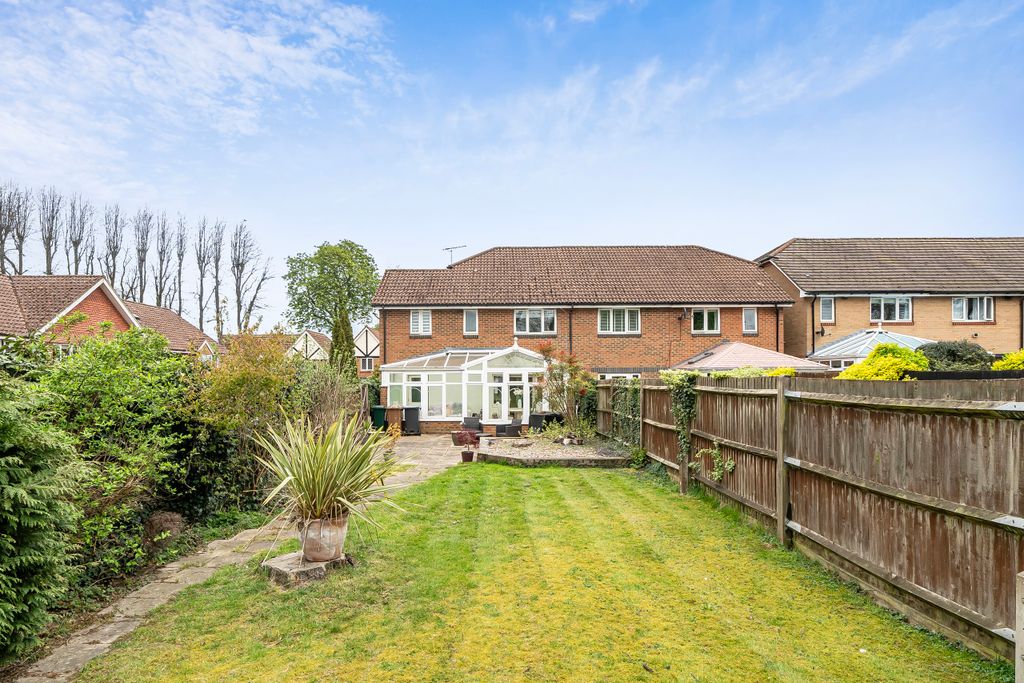Additional image 13 of 4 bed end terrace house for saleLapwing Way, Abbots Langley, Hertfordshire WD5