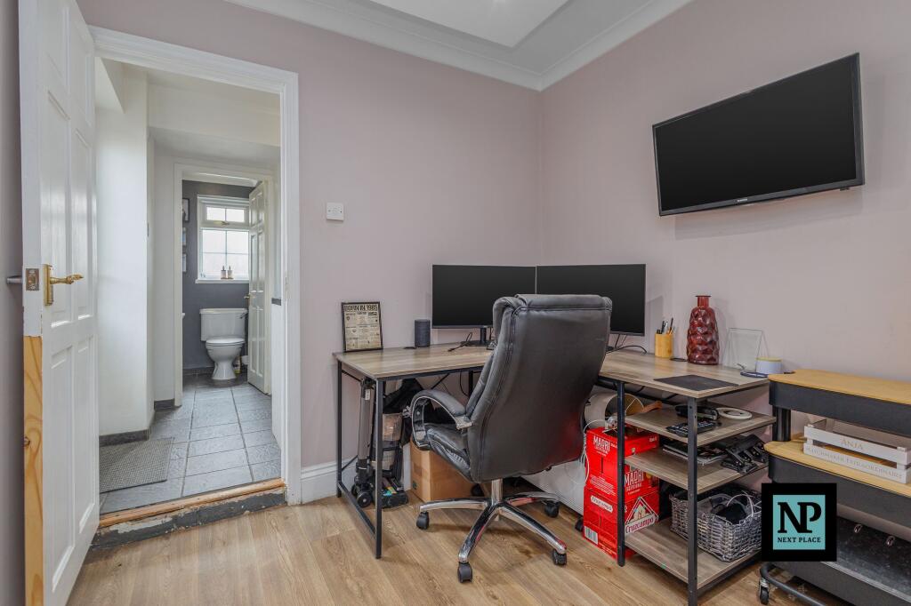 Additional image 29 of Avill, Hockley, B77