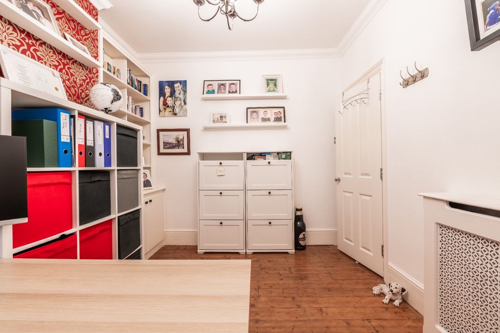Additional image 9 of 4 bed detached house for saleIzane Road, Bexleyheath, Kent DA6