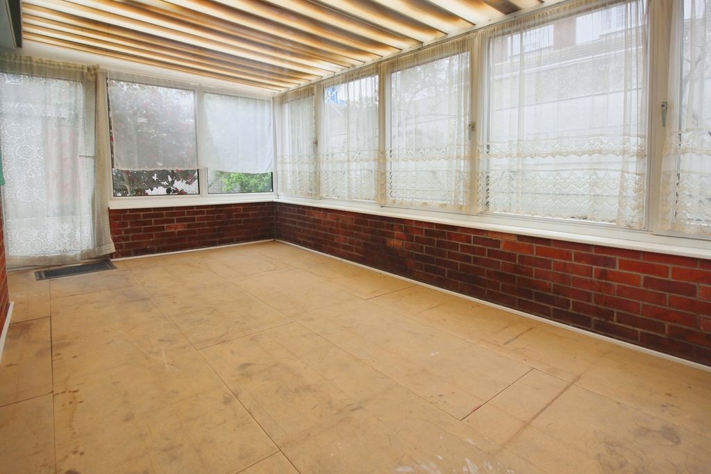 Additional image 19 of 3 bed semi-detached bungalow for saleAlbany Road, Belvedere DA17
