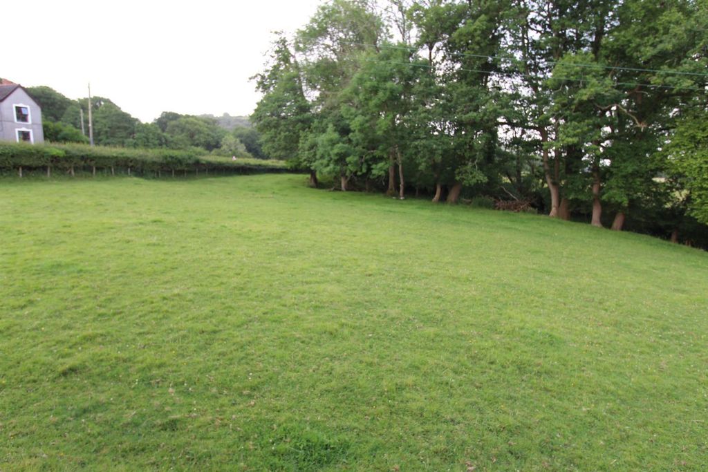 Additional image 4 of 3 bed detached bungalow for saleMaerdy Road, Betws, Ammanford SA18