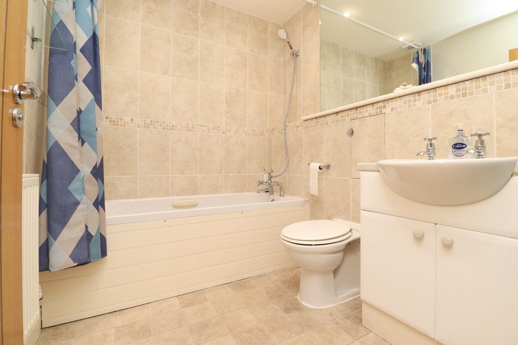 Additional image 12 of 2 bed flat for saleThe Parade, Birchington, Kent CT7
