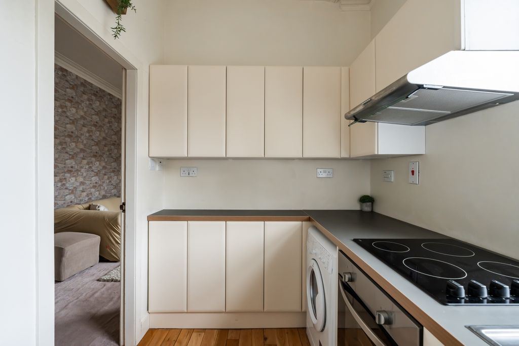 Additional image 5 of 1 bed flat for sale50 1F1 Spylaw Street, Edinburgh EH13