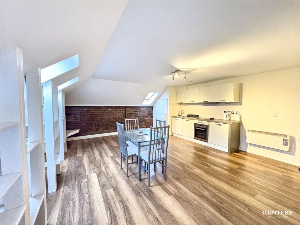 Additional image 11 of 1 bed flat for saleUpper Blakeridge Lane, Batley WF17