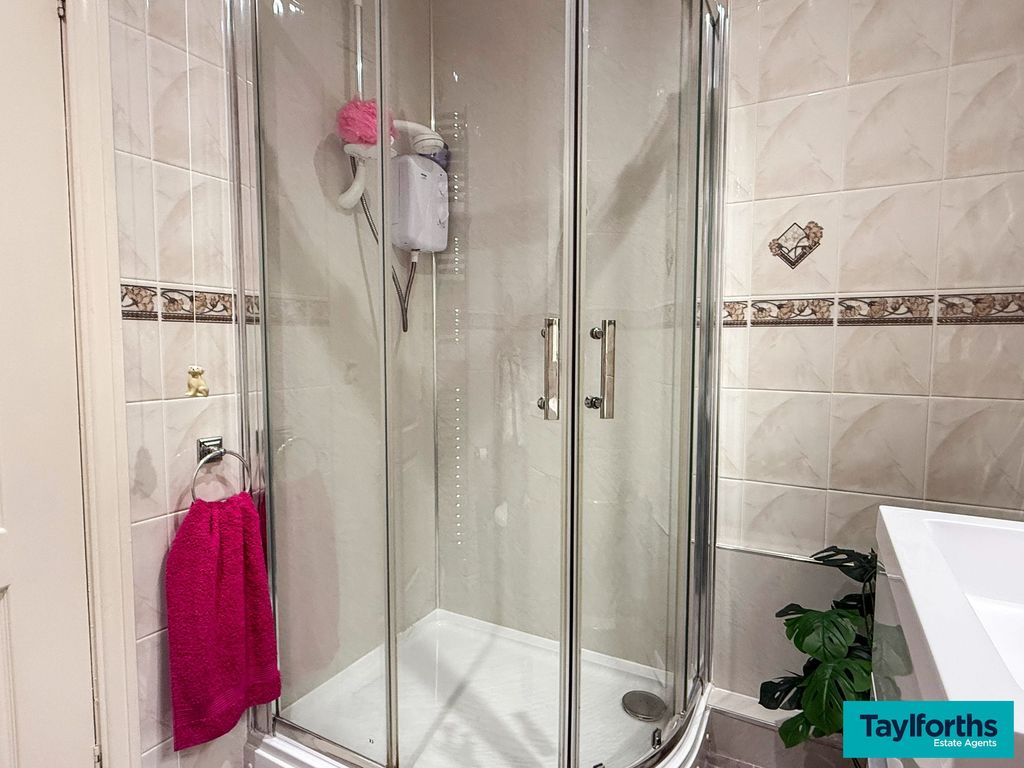 Additional image 18 of 2 bed detached bungalow for saleYork Fields, Barnoldswick BB18