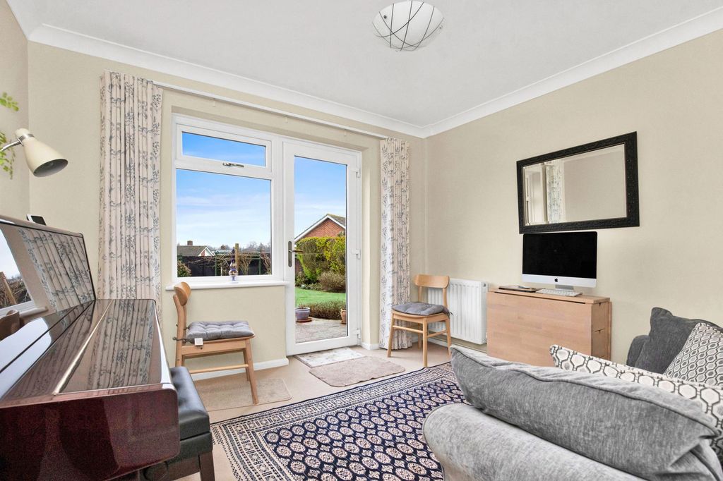 Additional image 12 of 3 bed bungalow for saleBramble Hill, Alresford, Hampshire SO24
