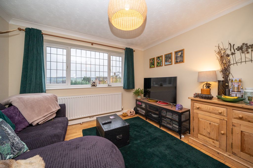 Additional image 7 of 5 bed detached house for saleFieldway, Berkhamsted HP4