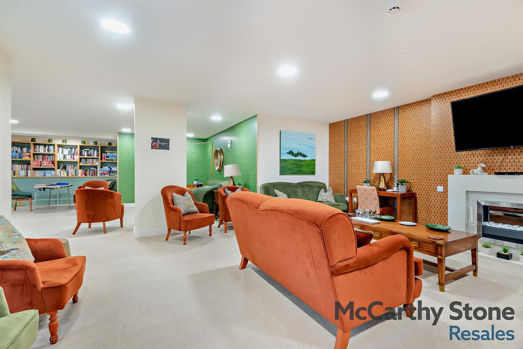 Additional image 25 of 1 bed flat for saleWayfarer Place, The Dean, Alresford SO24