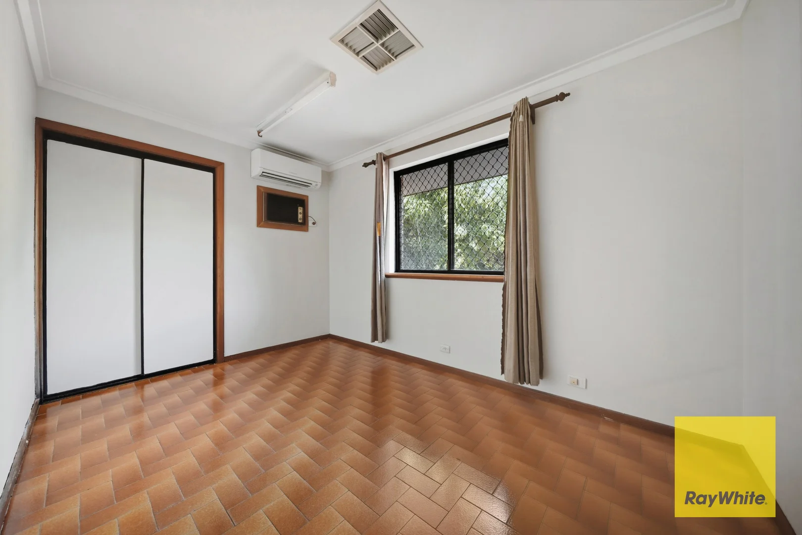 Additional image 12 of 480 Light Street, Dianella WA 6059