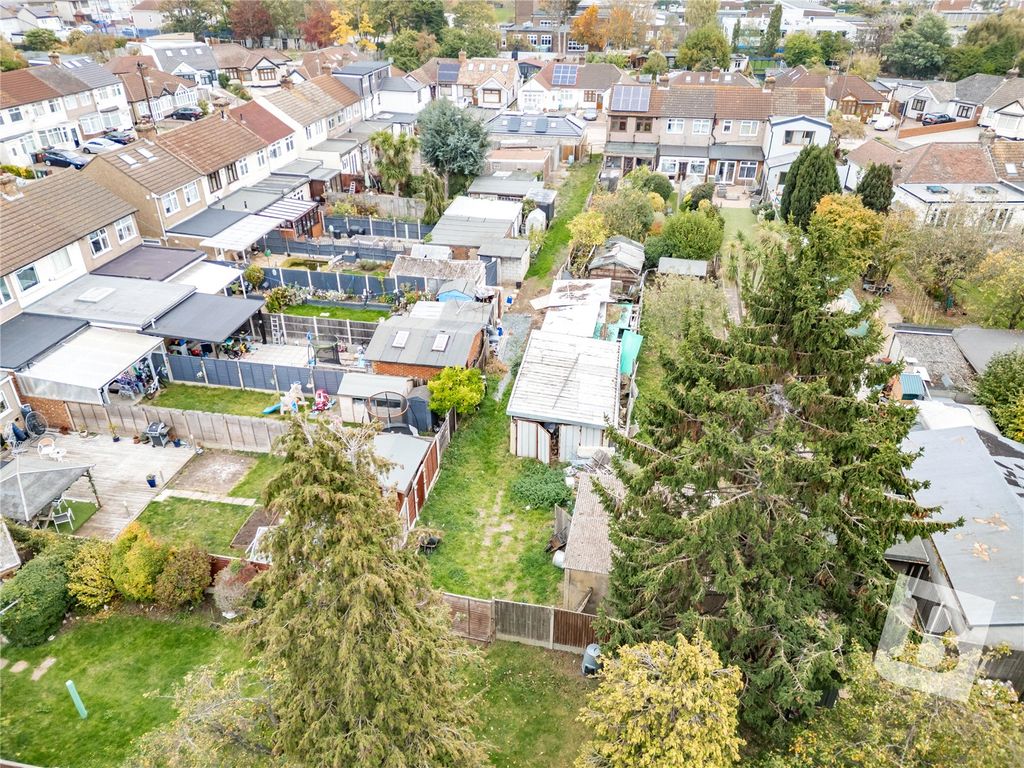 Additional image 5 of Land for saleMayswood Gardens, Dagenham RM10
