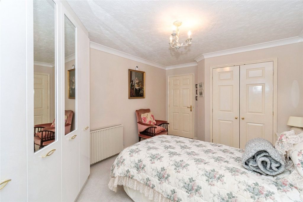 Additional image 6 of 1 bed flat for saleAire Valley Court, Bingley BD16