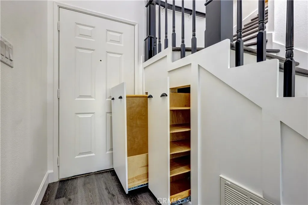 Additional image 60 of 28102 Bobwhite Cir Unit 3, Saugus, CA 91350