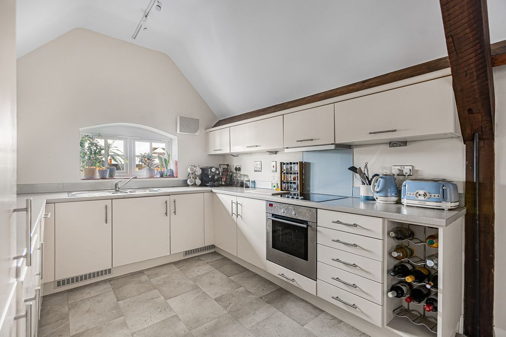 Additional image 7 of 2 bed flat for saleGeorge Morland House, Abingdon OX14
