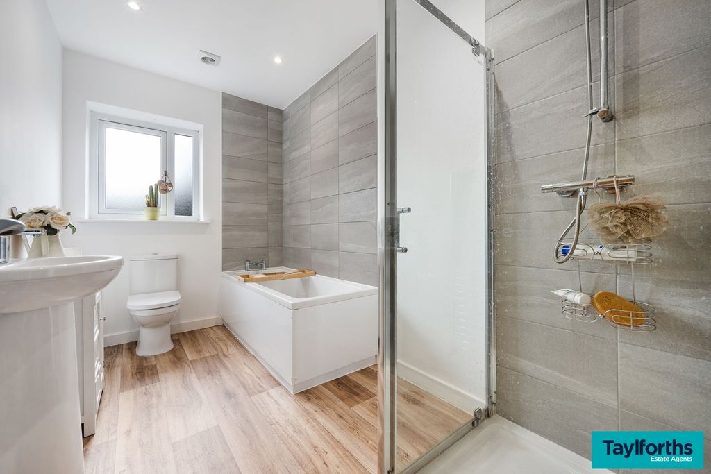 Additional image 24 of 5 bed detached house for saleLane Ends Close, Barnoldswick BB18