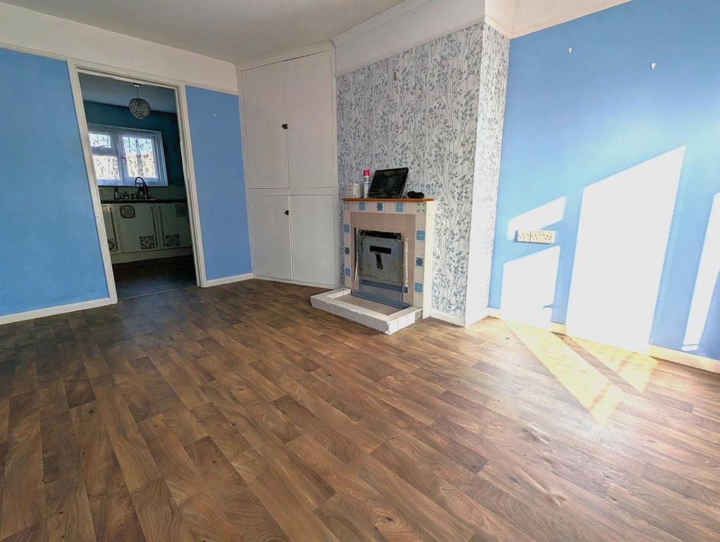 Additional image 5 of 2 bed flat for saleHigh Street, Bembridge PO35