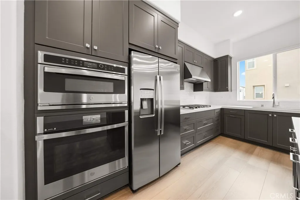 Additional image 86 of 312 Tank, Irvine, CA 92618