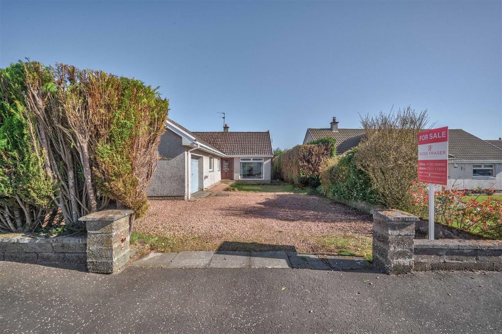 Additional image 20 of 4 bed detached bungalow for saleAffleck Gardens, Monikie, Broughty Ferry, Dundee DD5