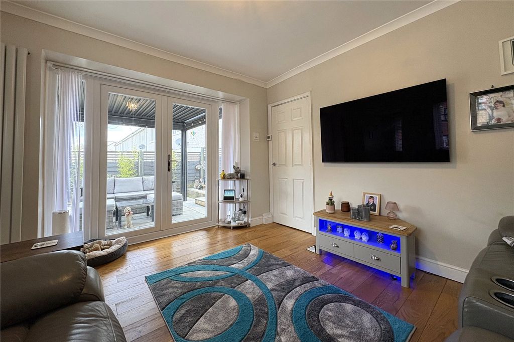 Additional image 12 of 2 bed end terrace house for saleNewport Road, Aldershot, Hampshire GU12